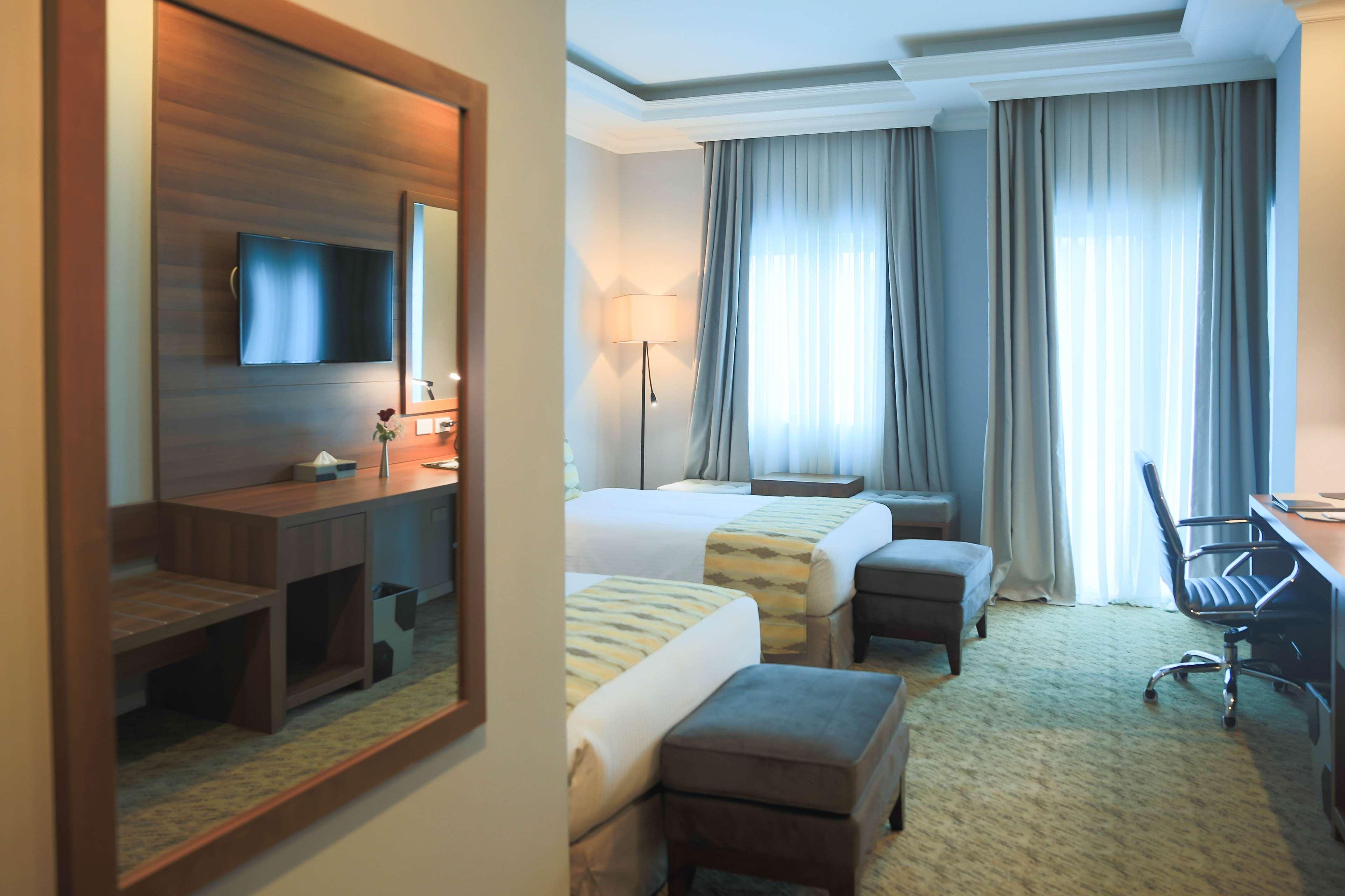 אדיס אבבה Swiss Inn Nexus Hotel מראה חיצוני תמונה
