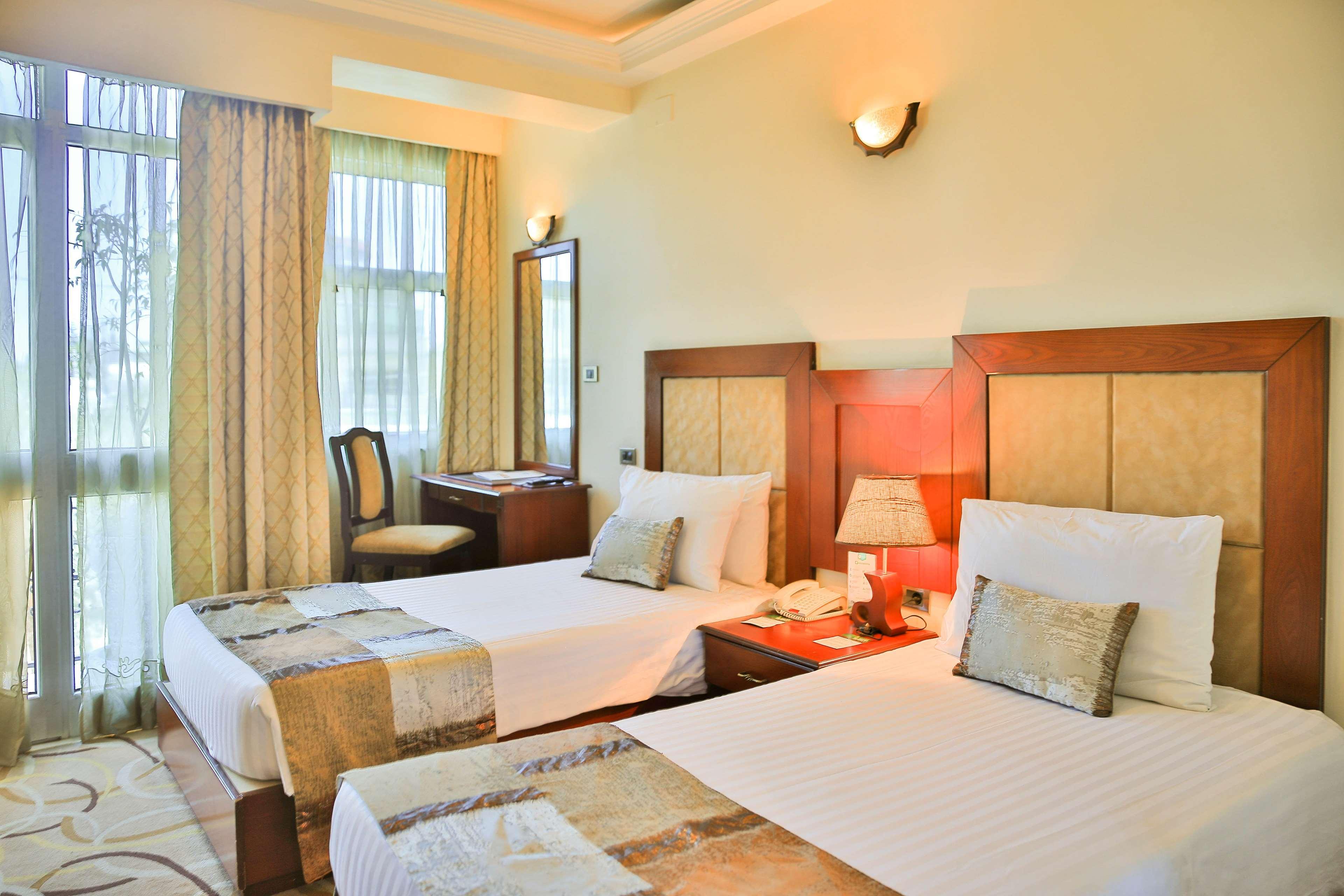 אדיס אבבה Swiss Inn Nexus Hotel מראה חיצוני תמונה