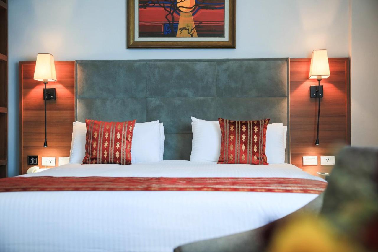 אדיס אבבה Swiss Inn Nexus Hotel מראה חיצוני תמונה