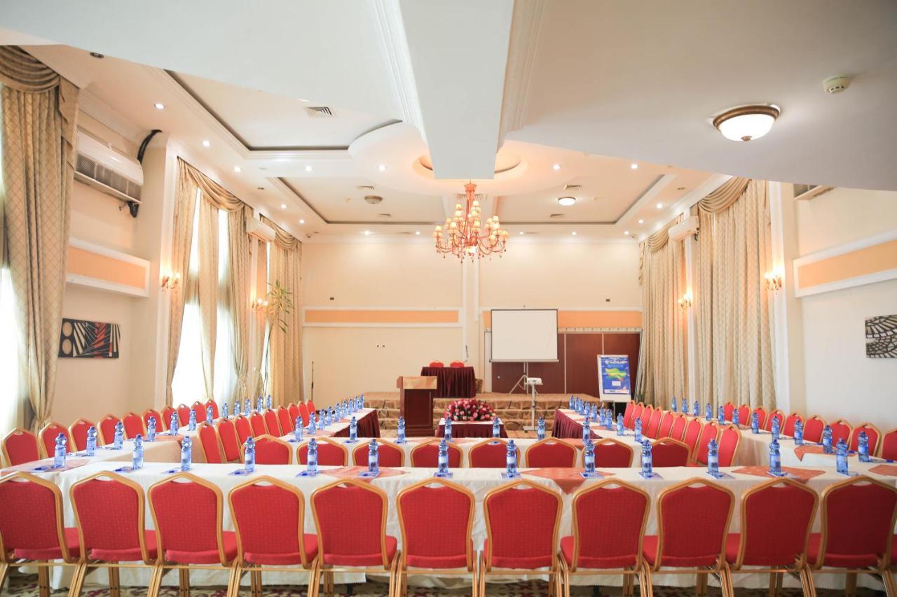 אדיס אבבה Swiss Inn Nexus Hotel מראה חיצוני תמונה